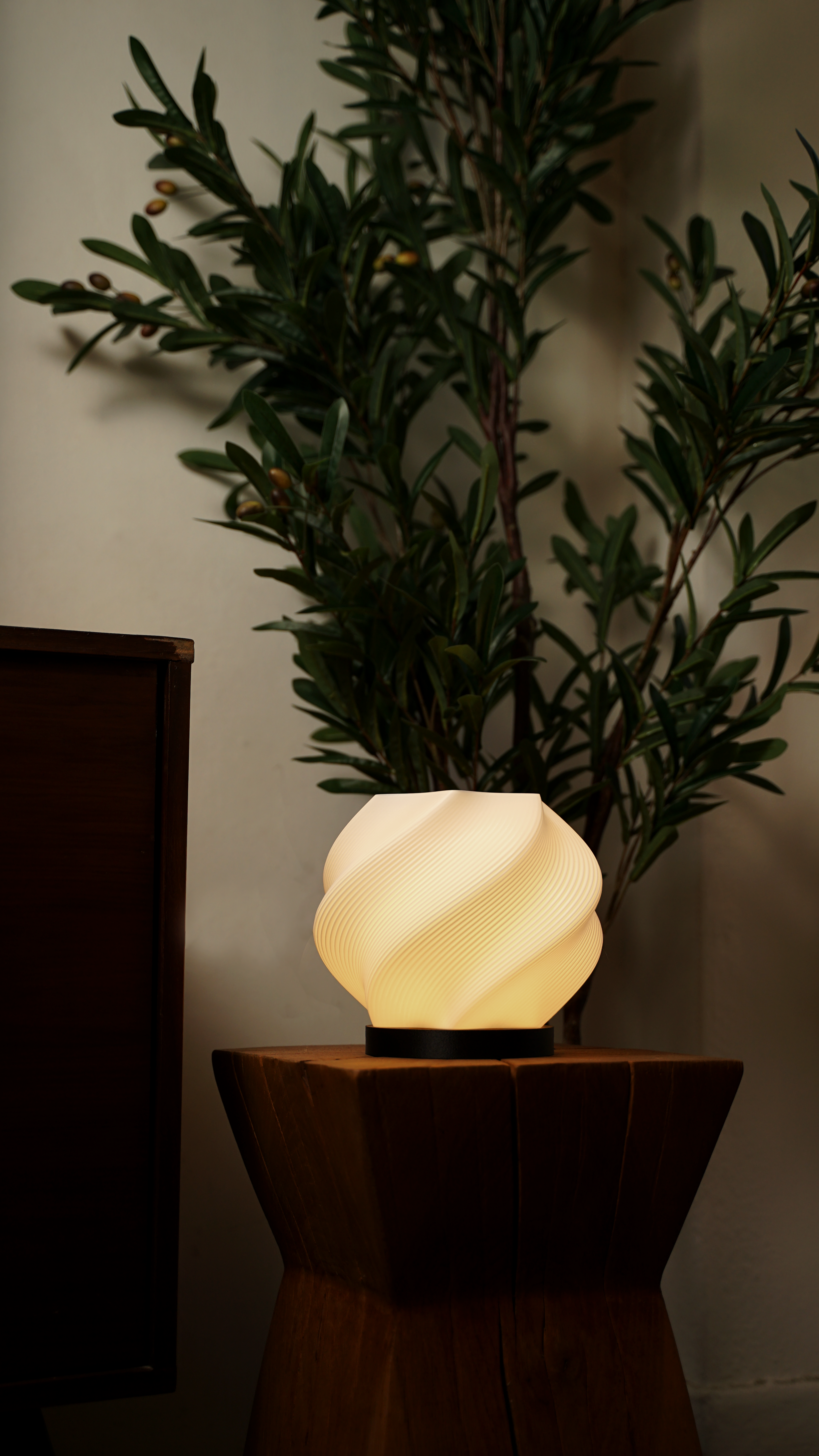 Swirl Lamp